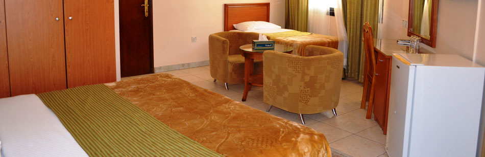 Tara_Hotel_Room